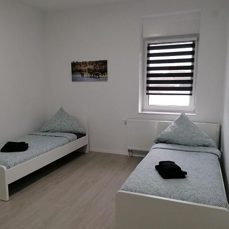 Estrella24 Living Rooms Tokio ヘルネ エクステリア 写真
