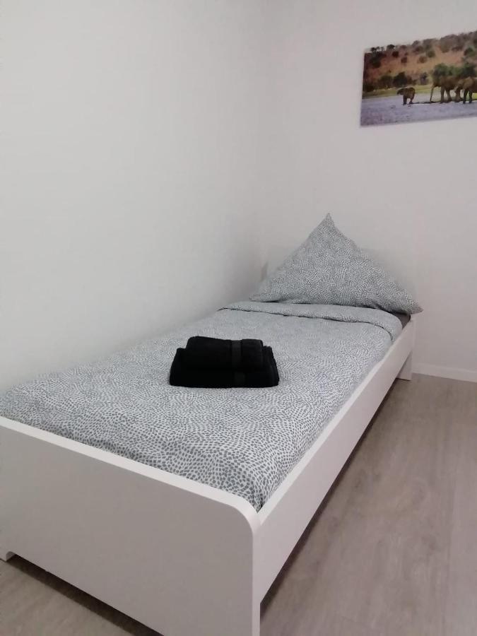 Estrella24 Living Rooms Tokio ヘルネ エクステリア 写真