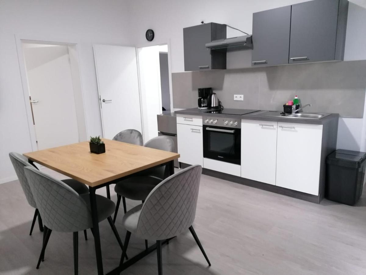 Estrella24 Living Rooms Tokio ヘルネ エクステリア 写真