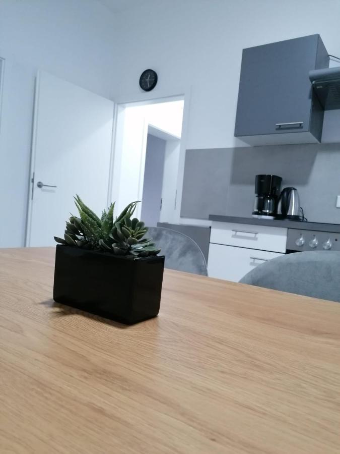 Estrella24 Living Rooms Tokio ヘルネ エクステリア 写真